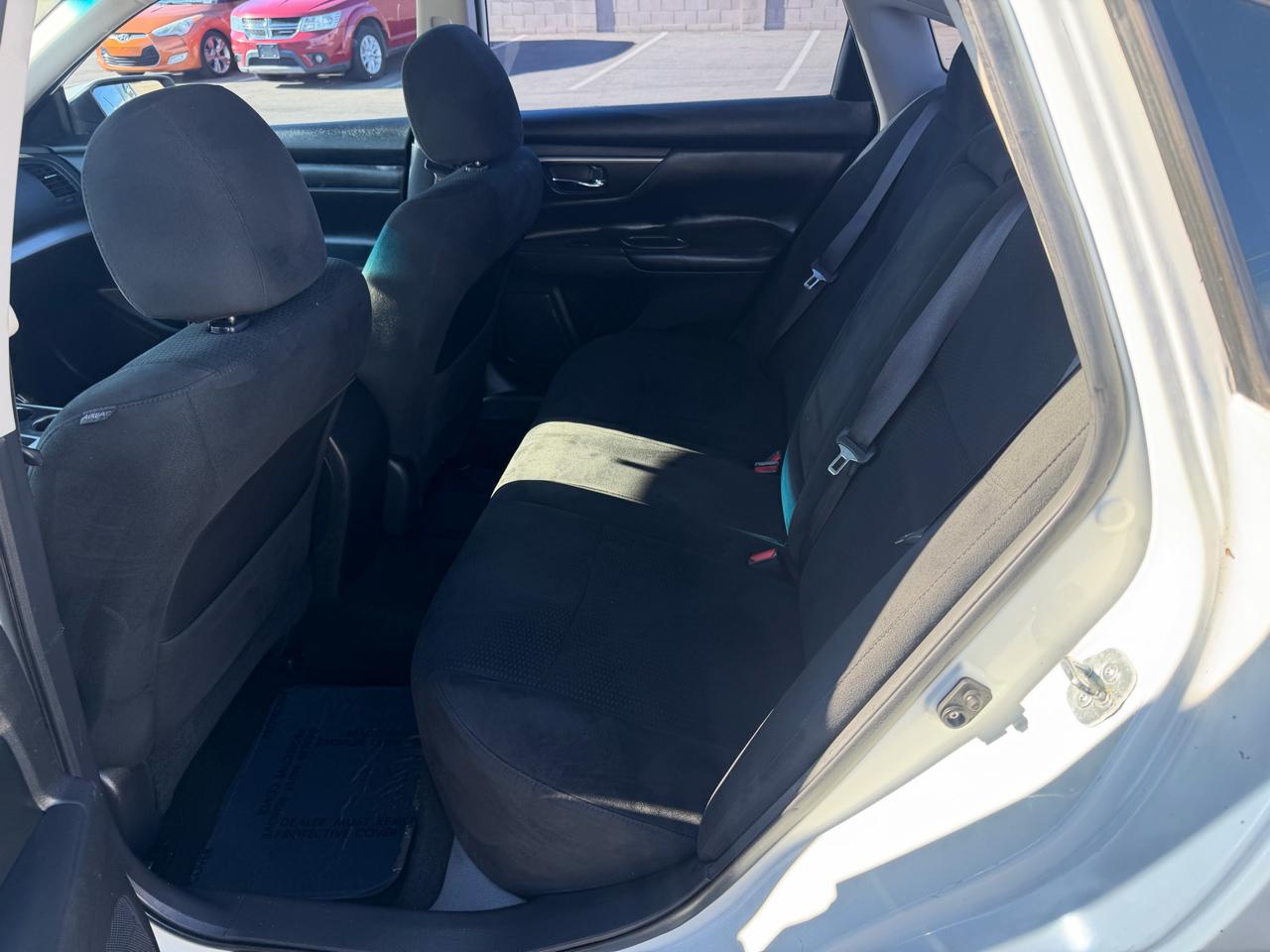 Nissan Altima 2.5 SV 2015