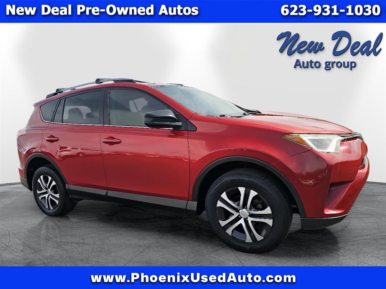 Toyota RAV4 LE FWD 2017
