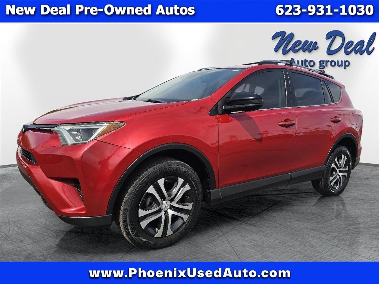 Toyota RAV4 LE FWD 2017