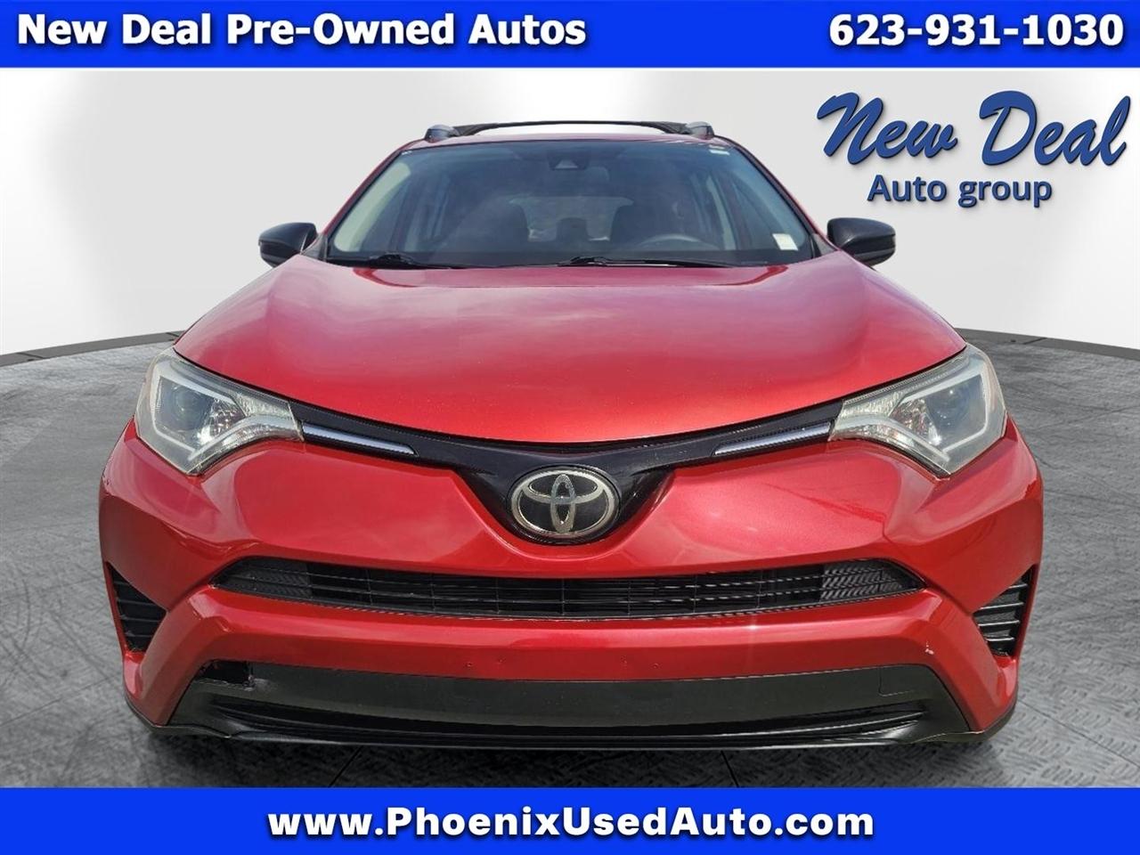 Toyota RAV4 LE FWD 2017