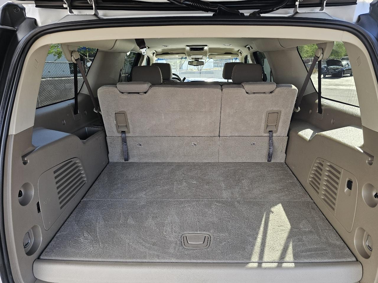 Chevrolet Suburban LS 4WD 2018