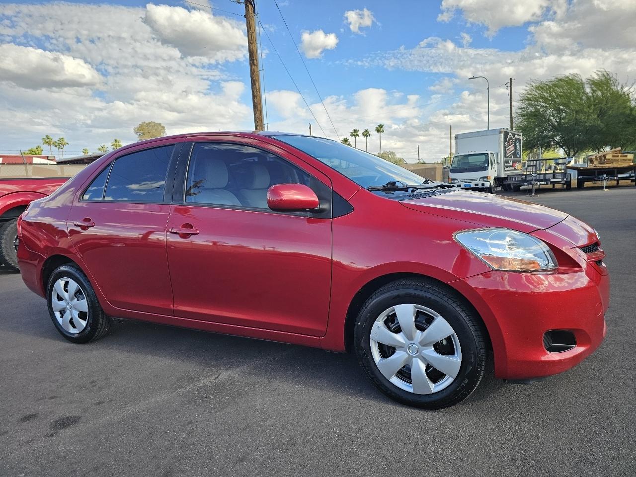 Toyota Yaris Sedan 2007