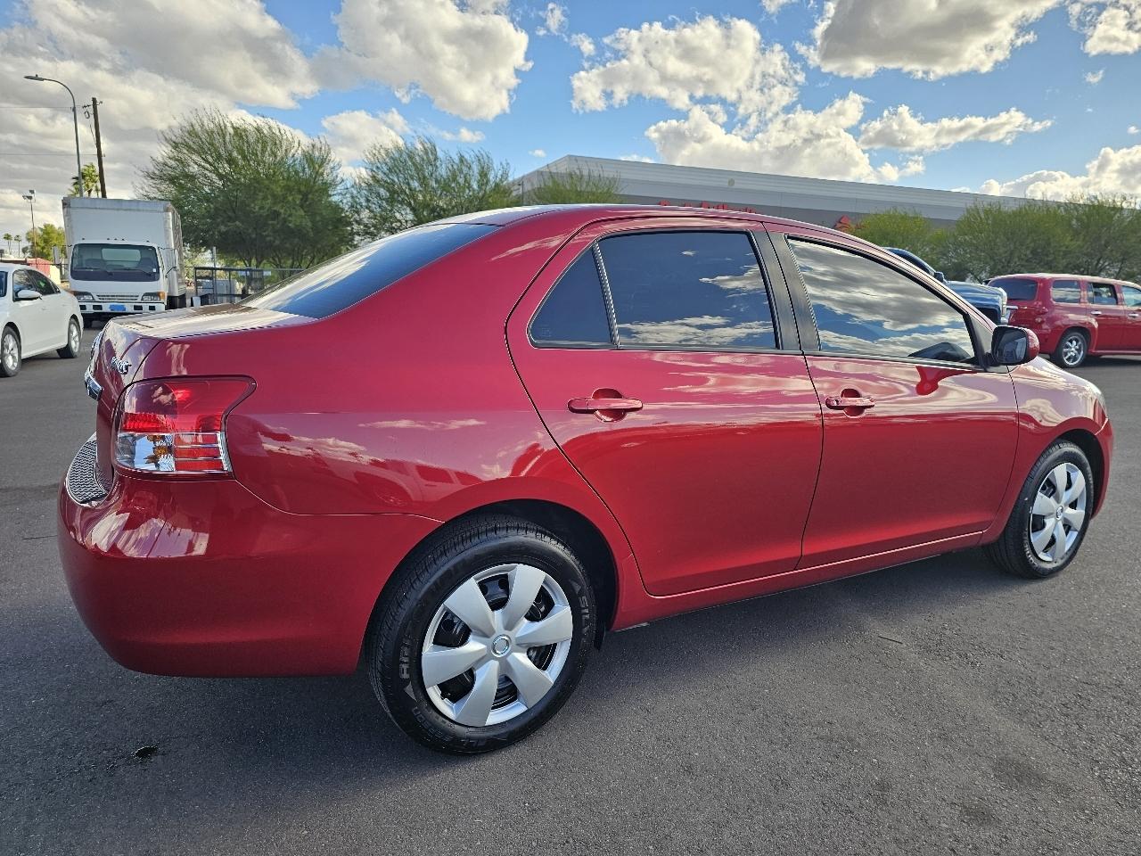 Toyota Yaris Sedan 2007