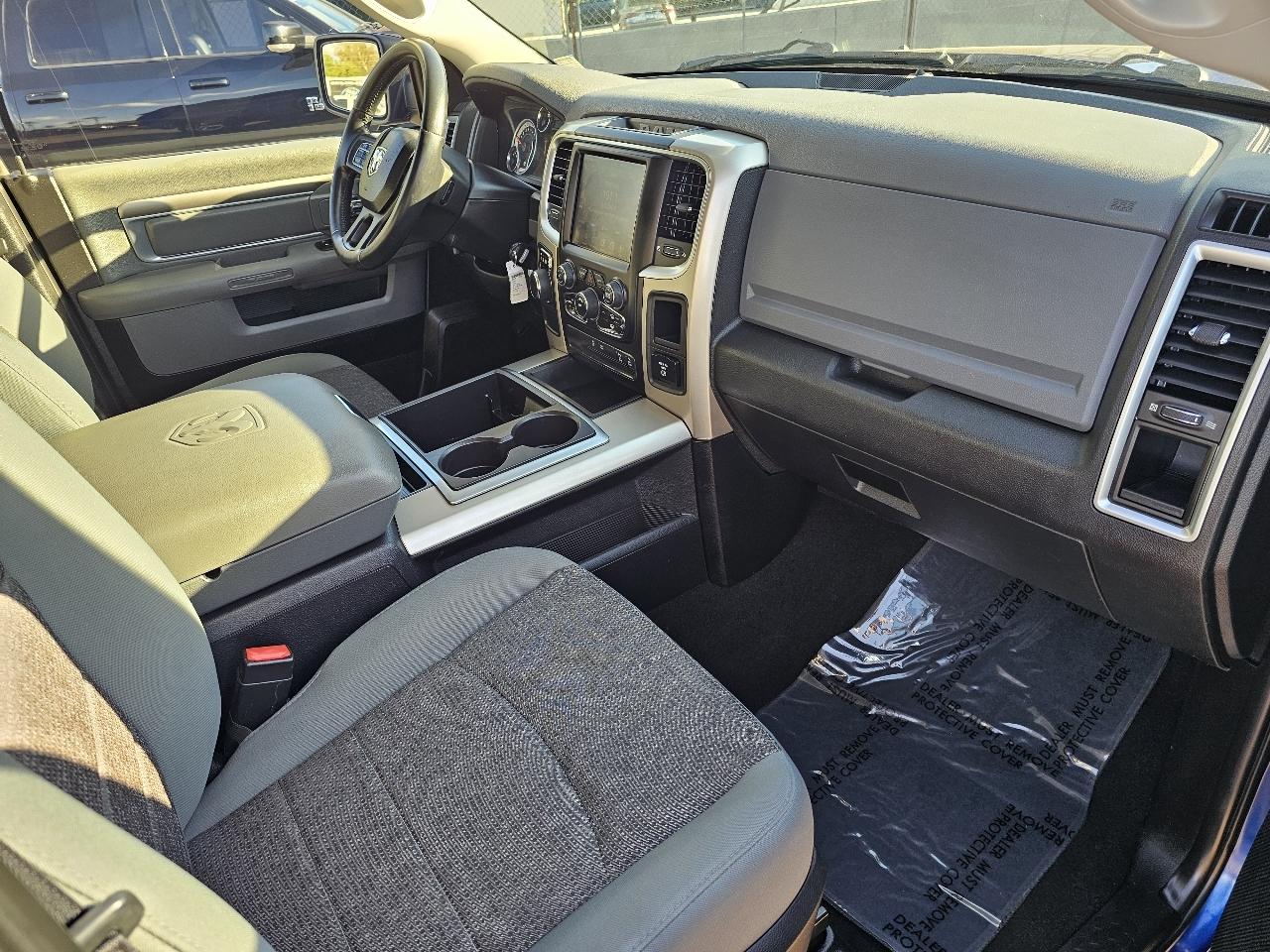 RAM 1500 Big Horn 2015