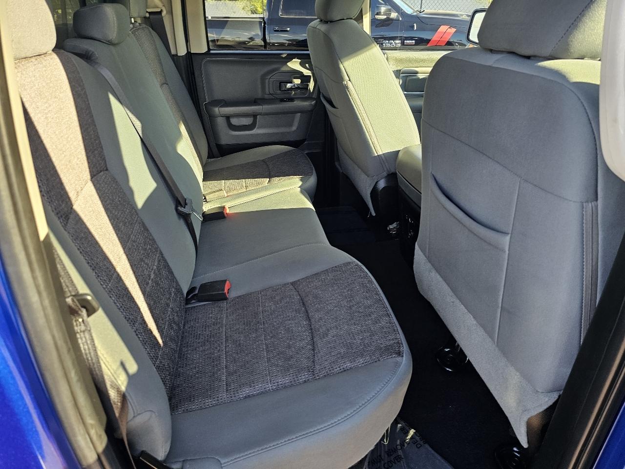 RAM 1500 Big Horn 2015