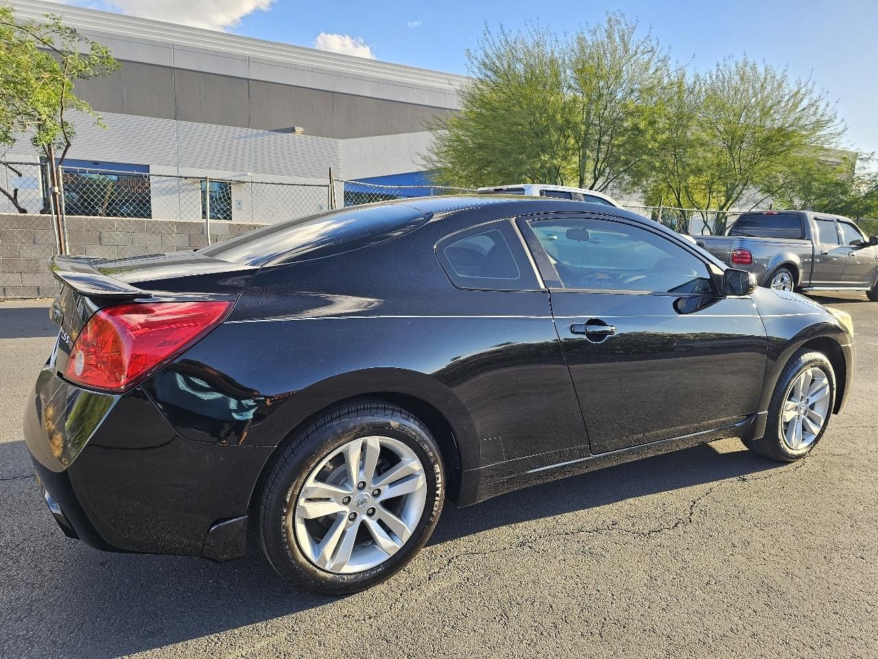 Nissan Altima 2.5 S CVT Coupe 2013
