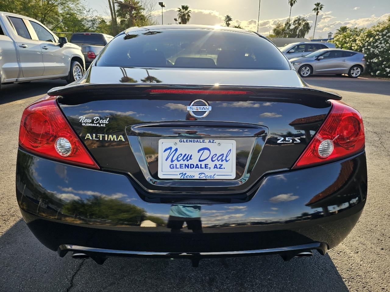 Nissan Altima 2.5 S CVT Coupe 2013