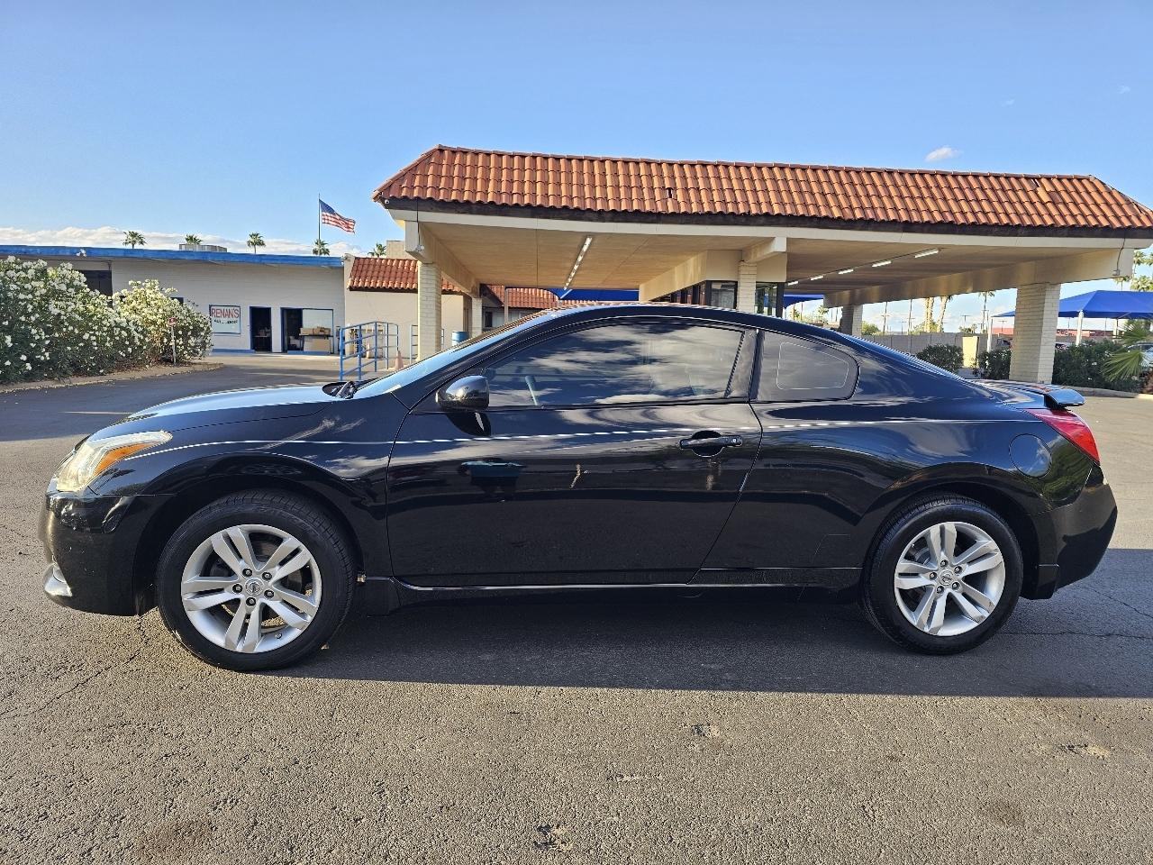 Nissan Altima 2.5 S CVT Coupe 2013