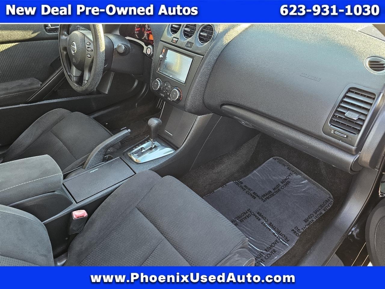 Nissan Altima 2.5 S CVT Coupe 2013