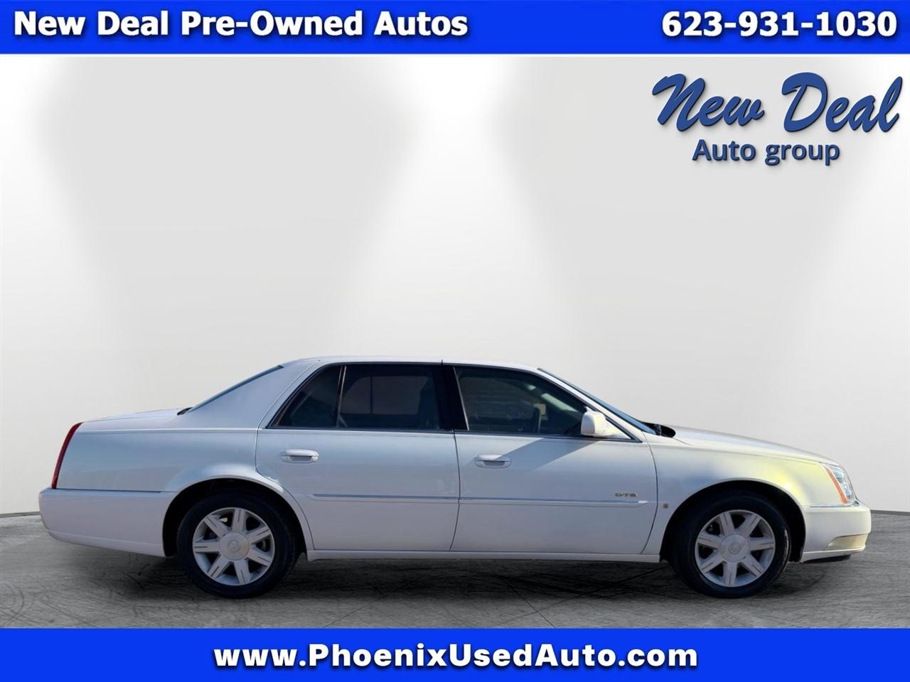 Cadillac DTS Sedan 2006