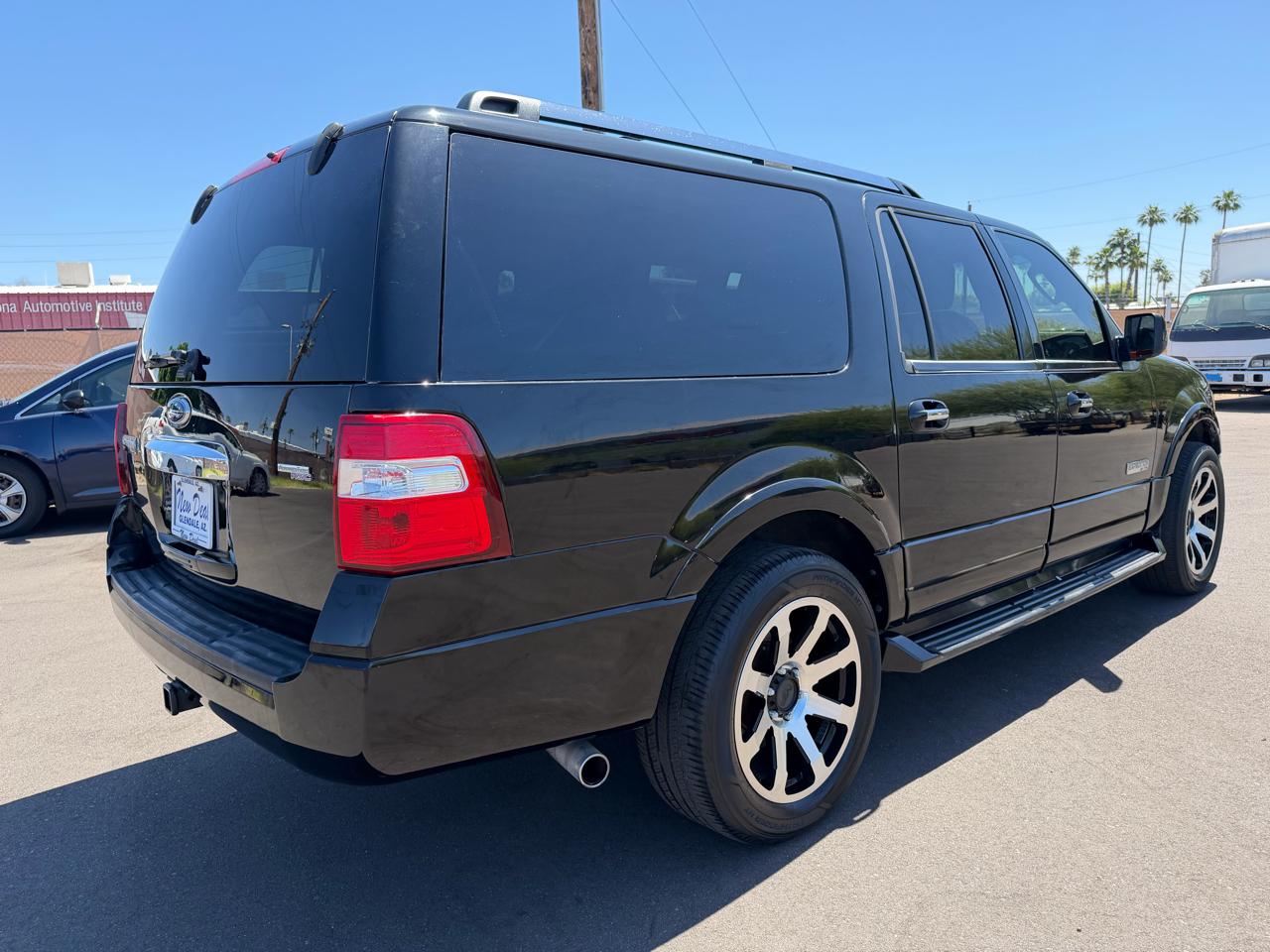 Ford Expedition EL Limited 4WD 2007