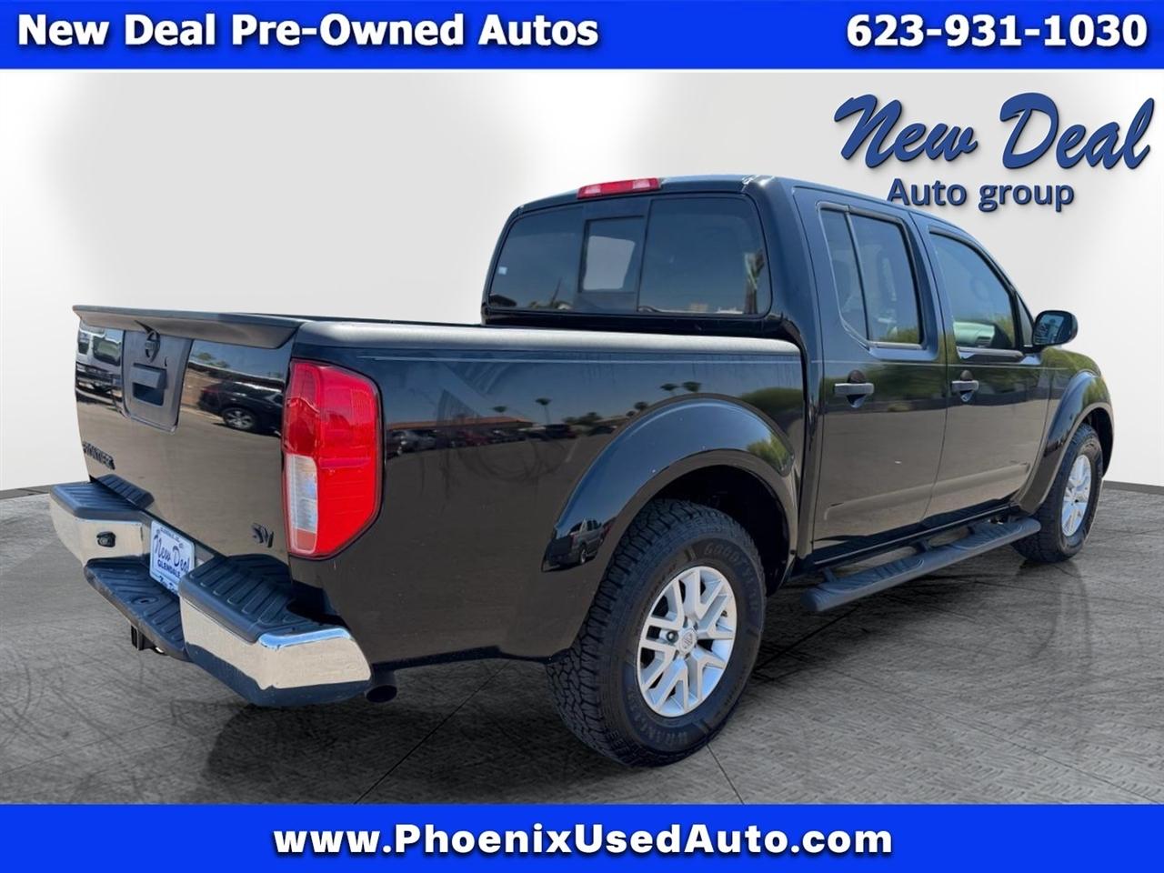 Nissan Frontier S Crew Cab 5AT 2WD 2015