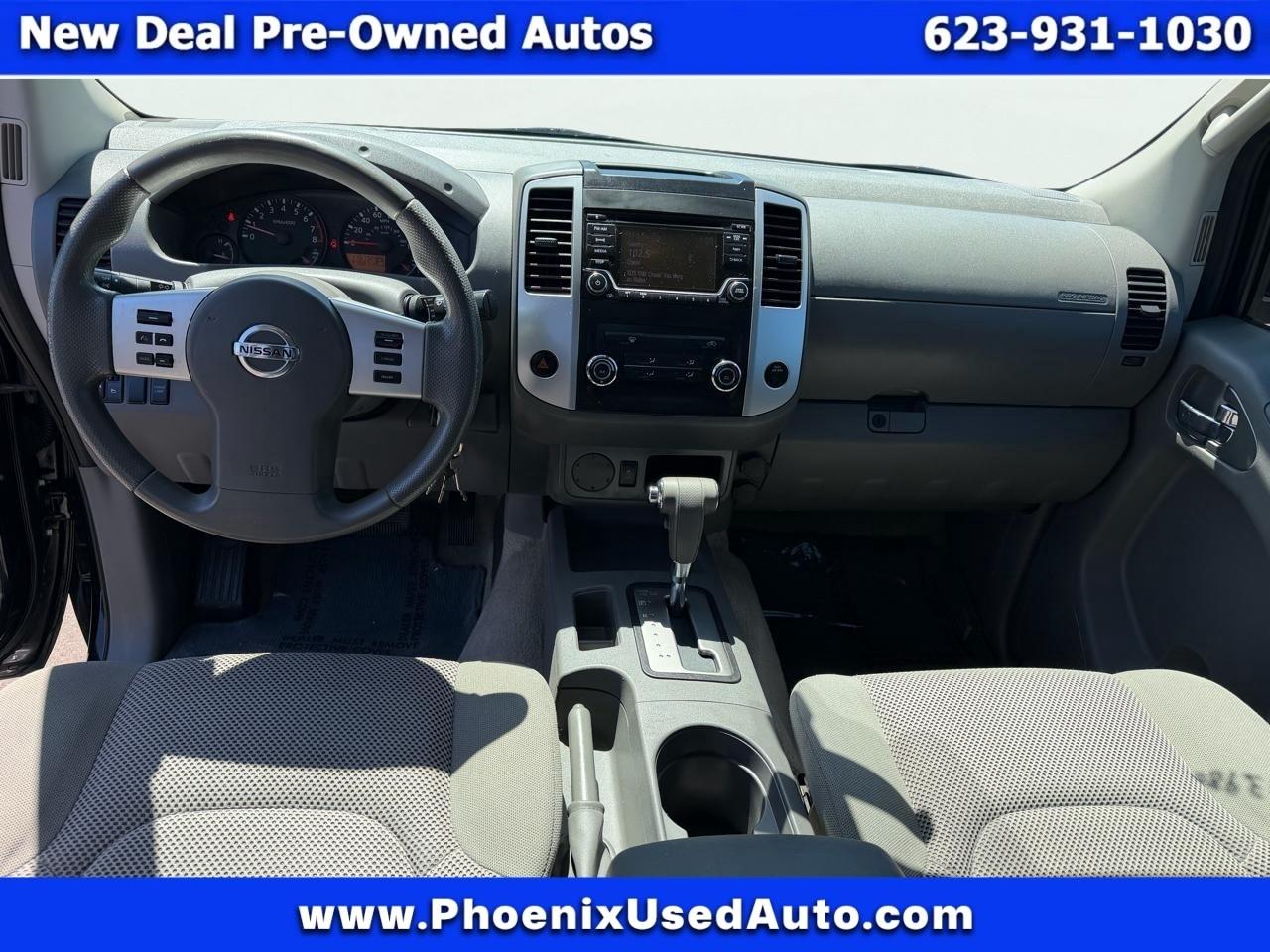 Nissan Frontier S Crew Cab 5AT 2WD 2015