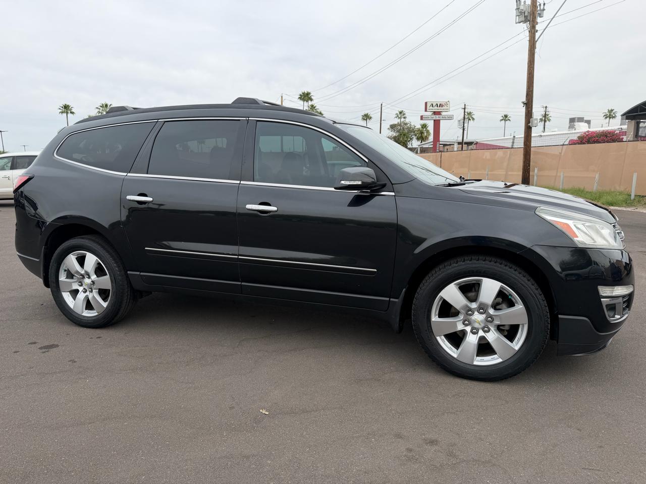 2013 Chevrolet Traverse LTZ FWD