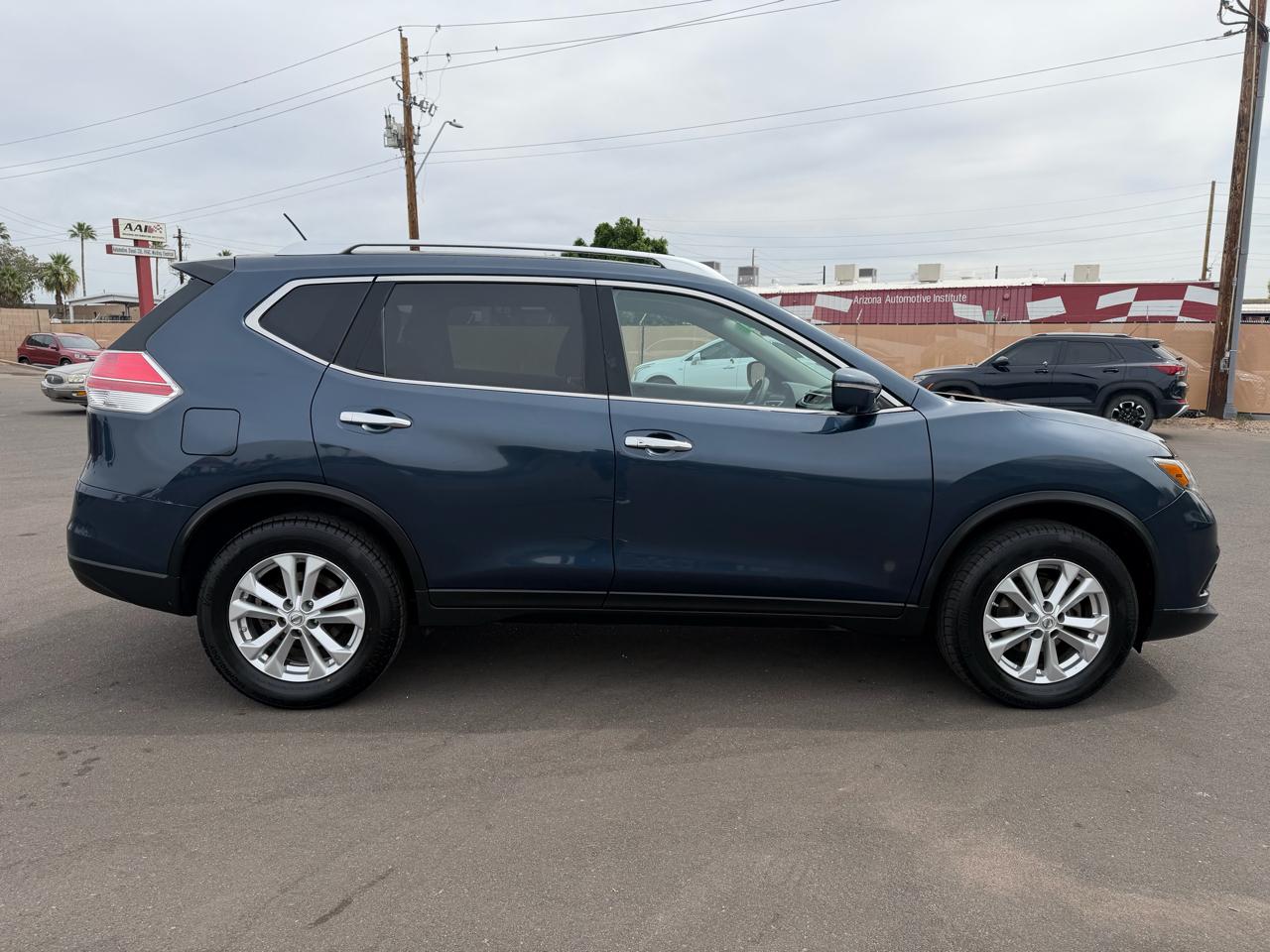 Nissan Rogue SV AWD 2015