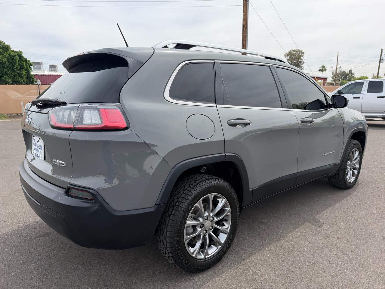 Jeep Cherokee Latitude Plus FWD 2019