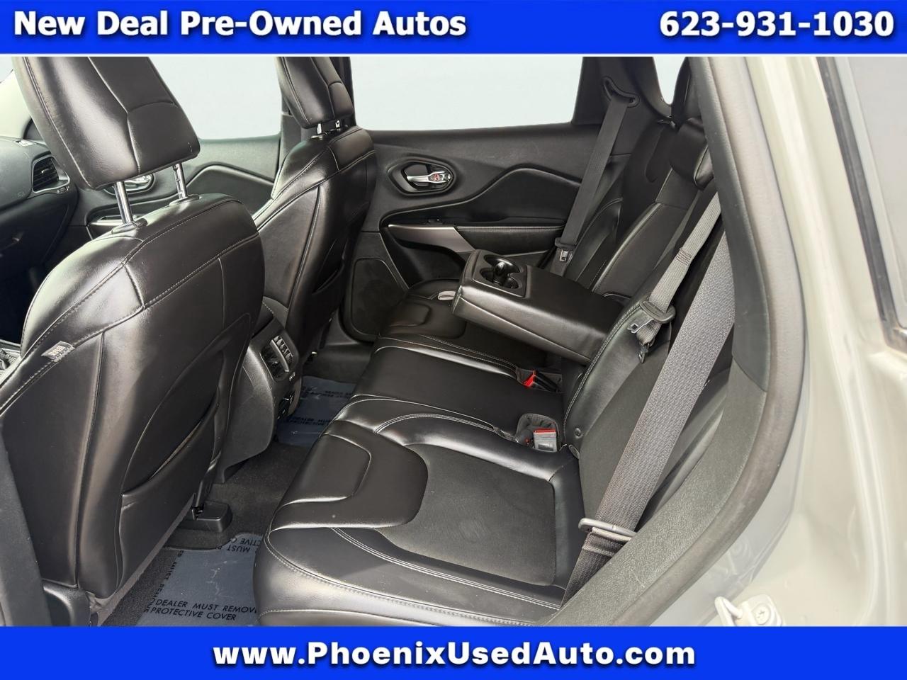 Jeep Cherokee Latitude Plus FWD 2019