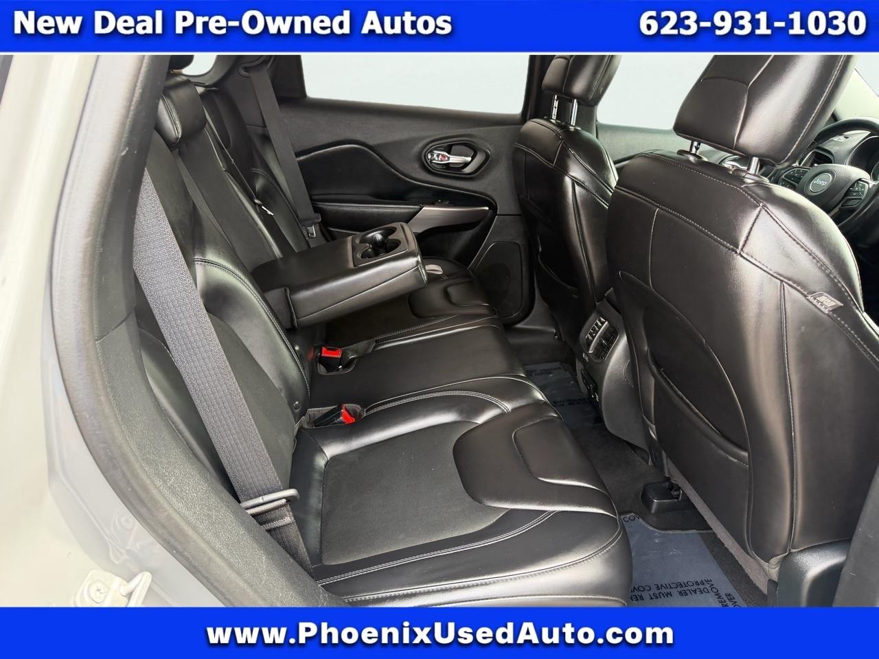 Jeep Cherokee Latitude Plus FWD 2019