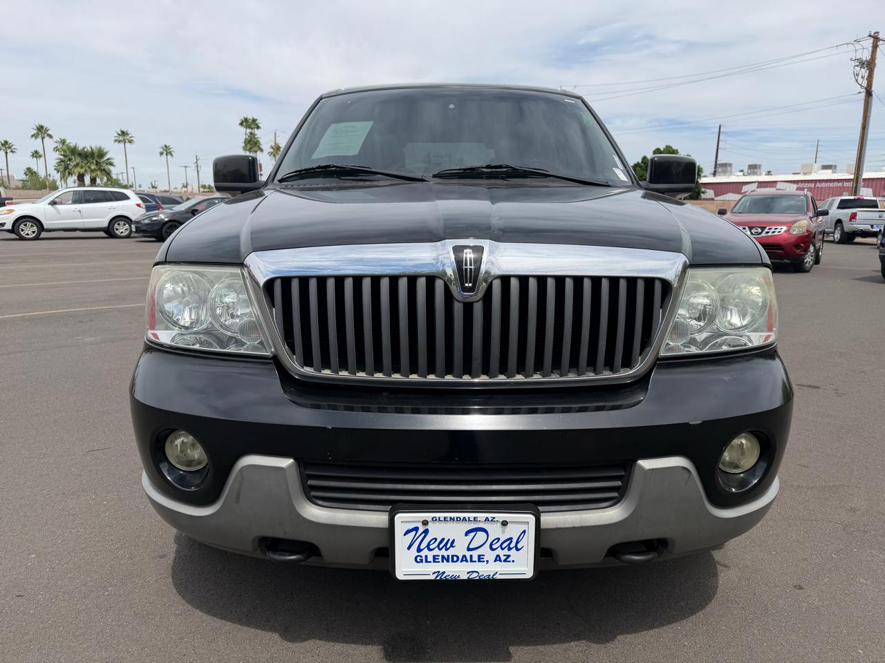 Lincoln Navigator Luxury 2WD 2004