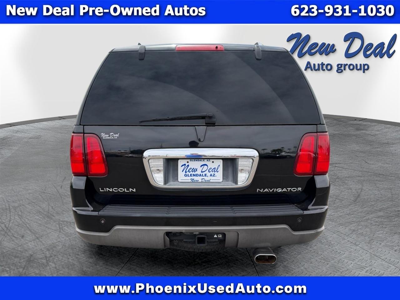 Lincoln Navigator Luxury 2WD 2004