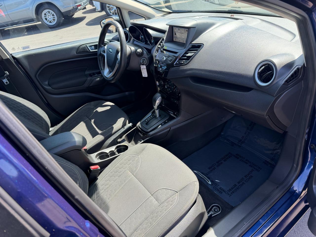 Ford Fiesta SE Hatchback 2016