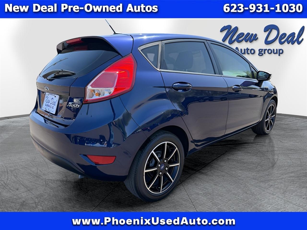 Ford Fiesta SE Hatchback 2016
