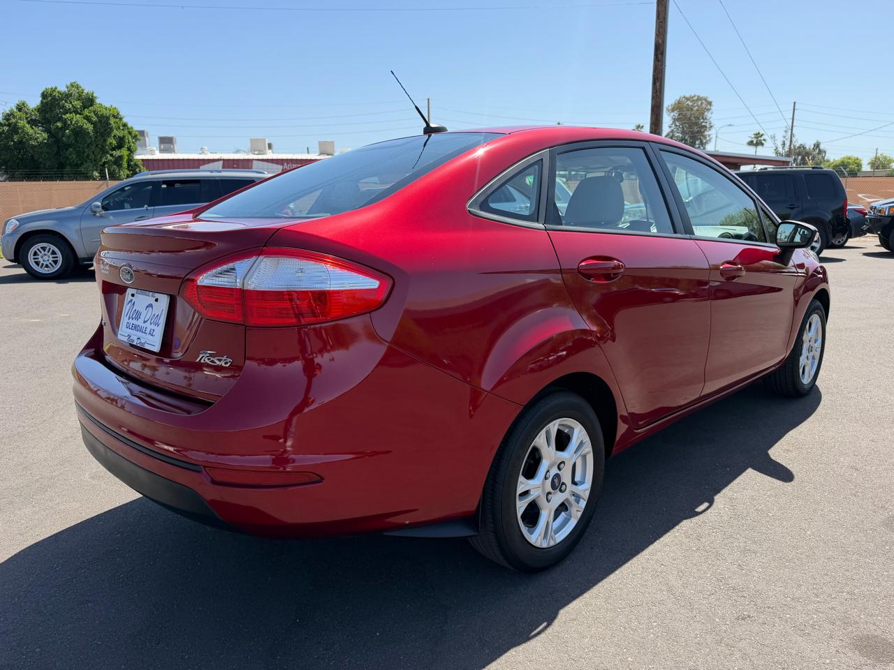 Ford Fiesta SE Sedan 2014