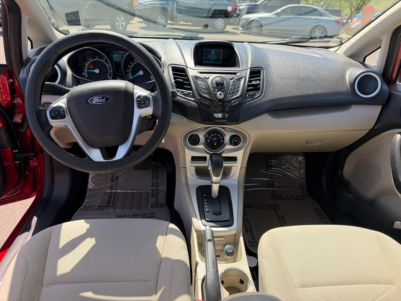 Ford Fiesta SE Sedan 2014