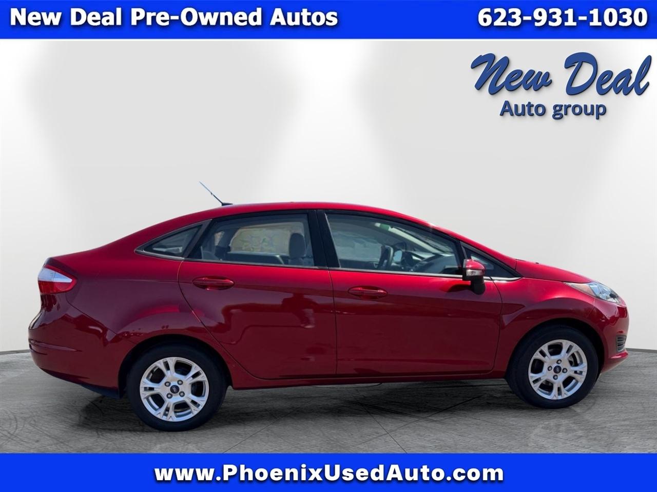 Ford Fiesta SE Sedan 2014