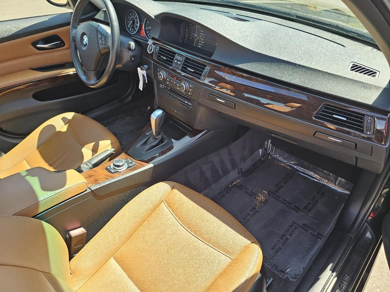 BMW 3-Series 328i xDrive 2011