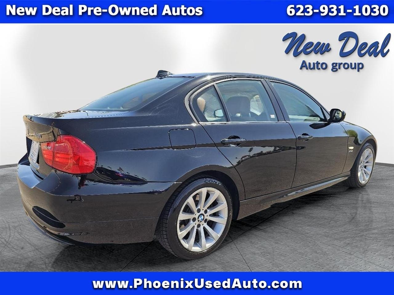 BMW 3-Series 328i xDrive 2011