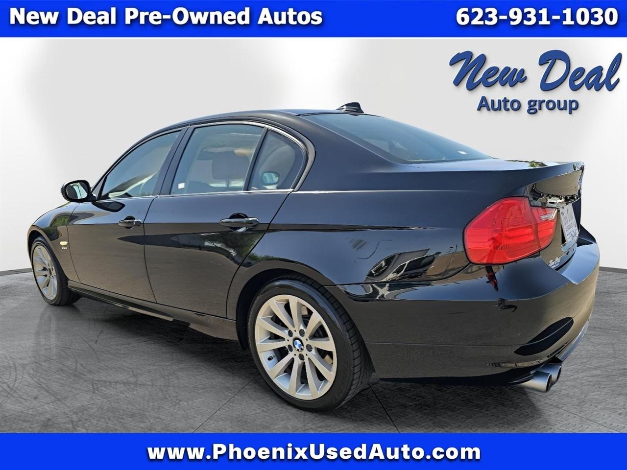 BMW 3-Series 328i xDrive 2011