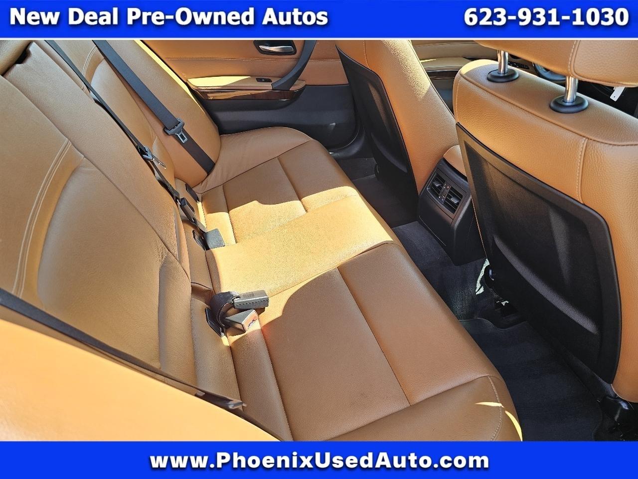 BMW 3-Series 328i xDrive 2011