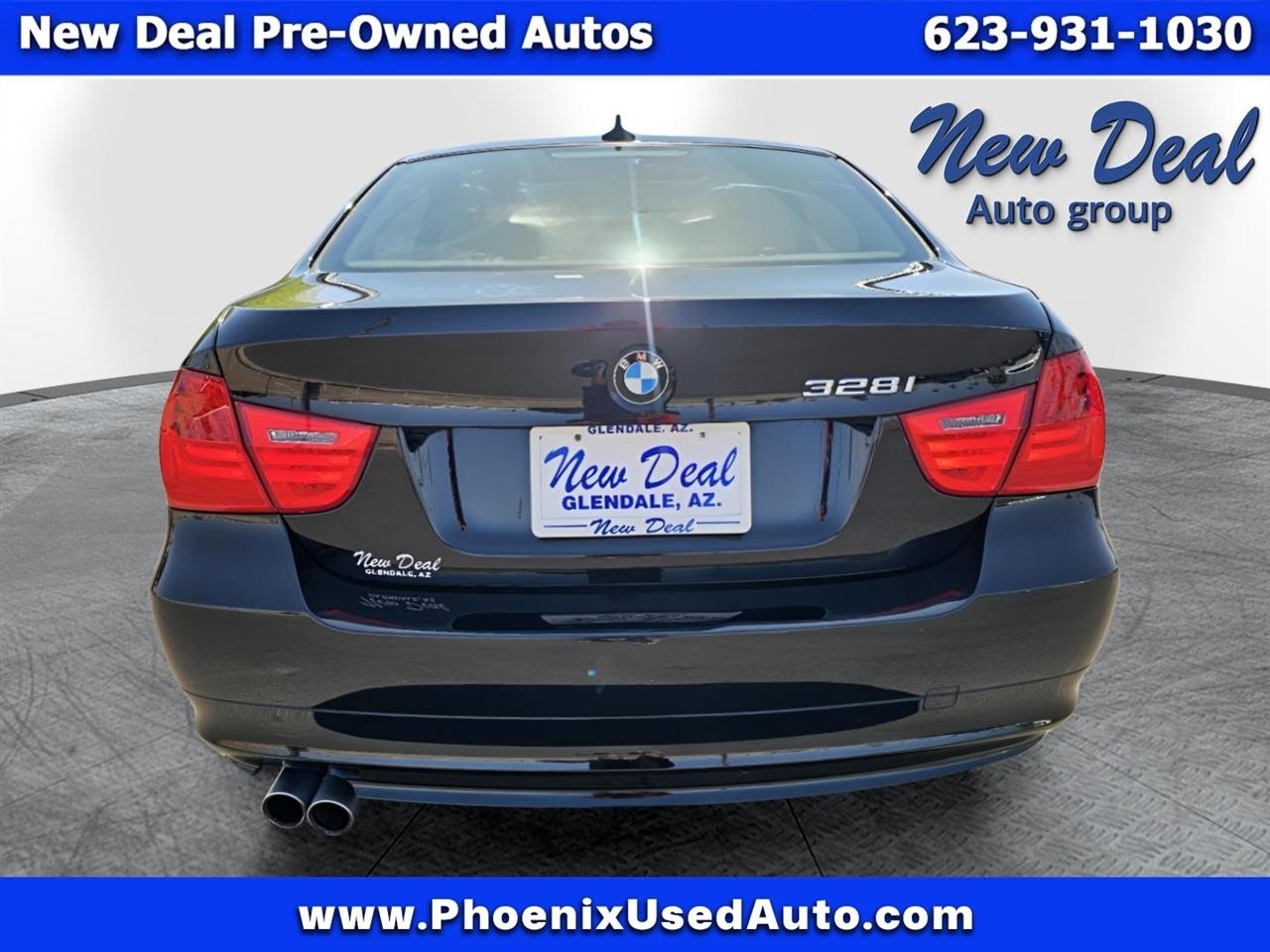 BMW 3-Series 328i xDrive 2011