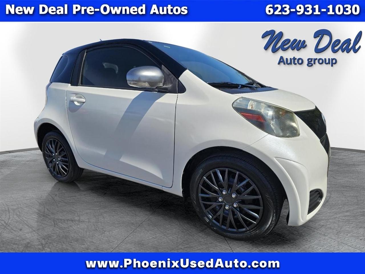 2012 Scion iQ 3-Door Hatchback AT
