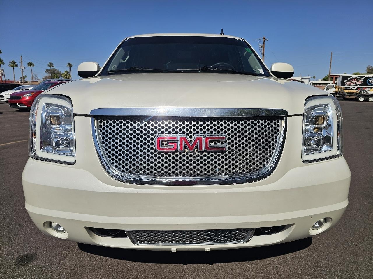 GMC Yukon Denali 2WD 2012