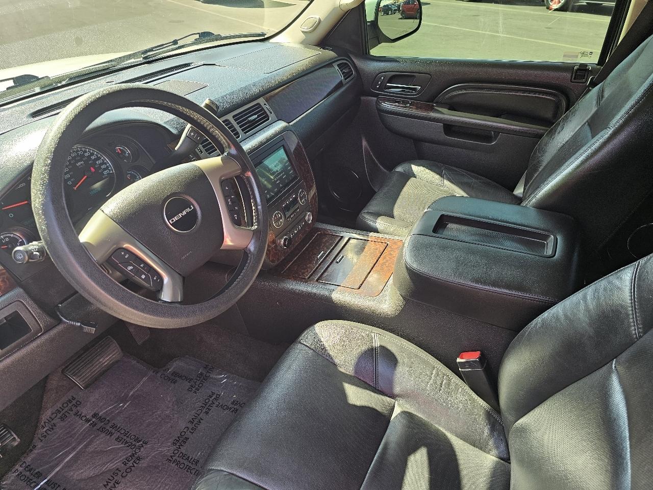 GMC Yukon Denali 2WD 2012