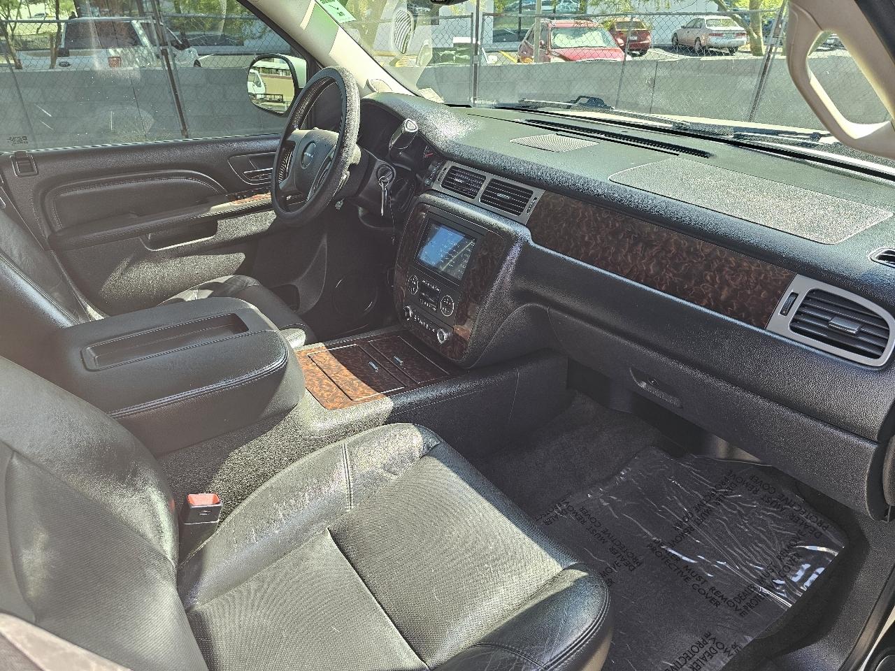 GMC Yukon Denali 2WD 2012