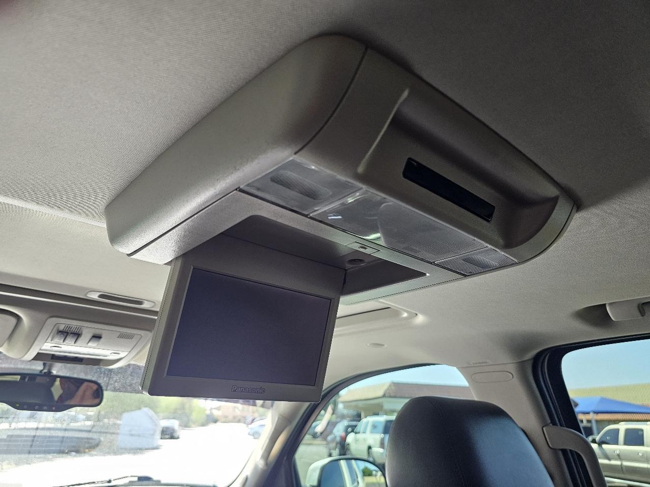 GMC Yukon Denali 2WD 2012