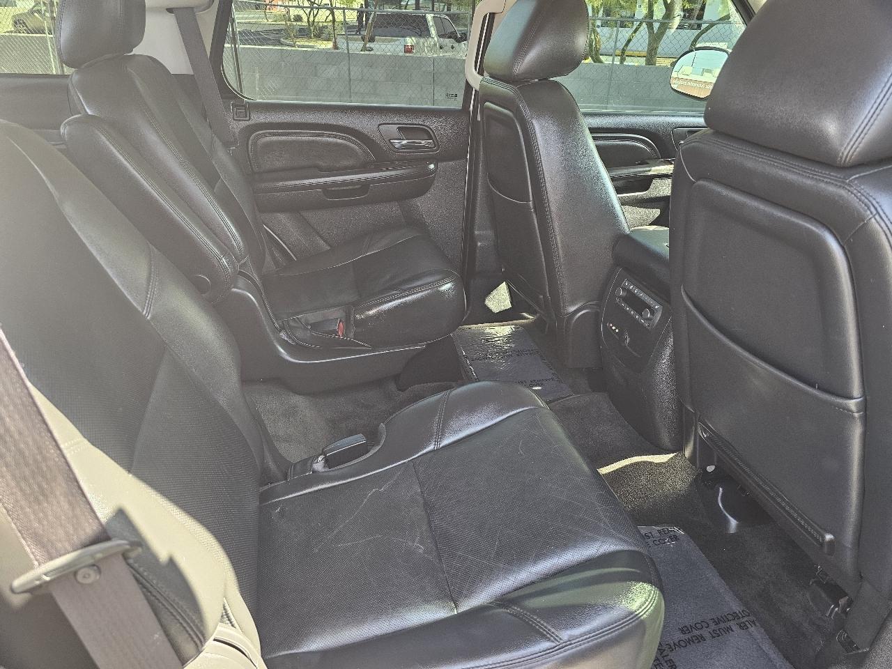 GMC Yukon Denali 2WD 2012