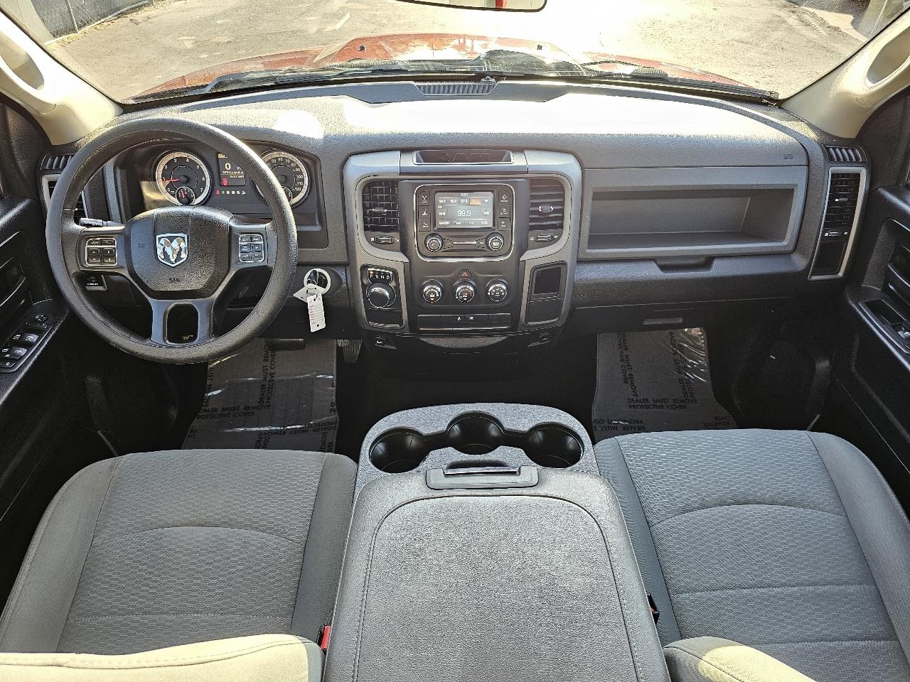 RAM 1500 Classic Tradesman Quad Cab 2WD 2019