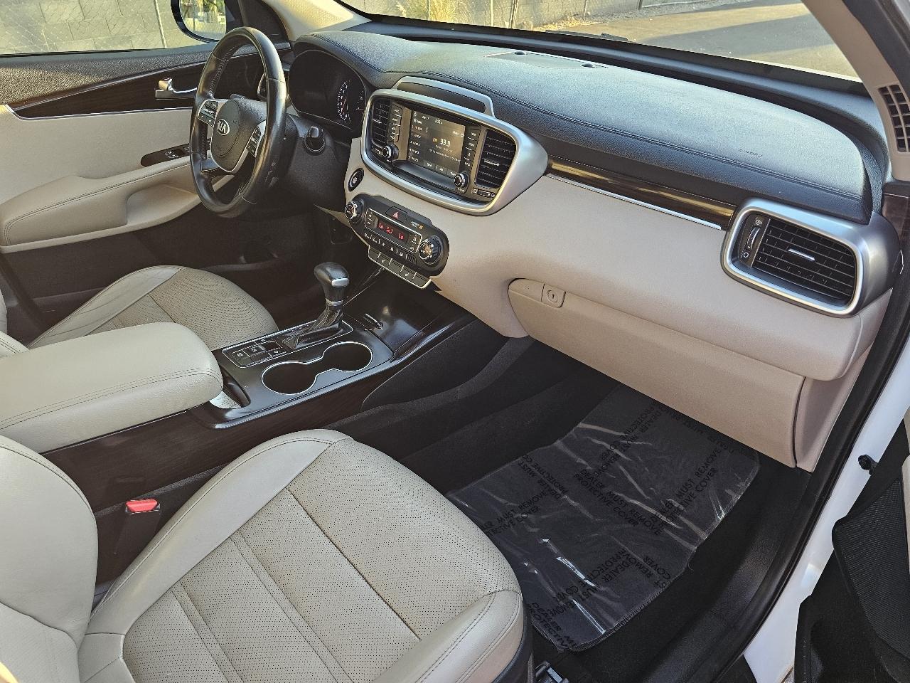 Kia Sorento EX V6 2WD 2020