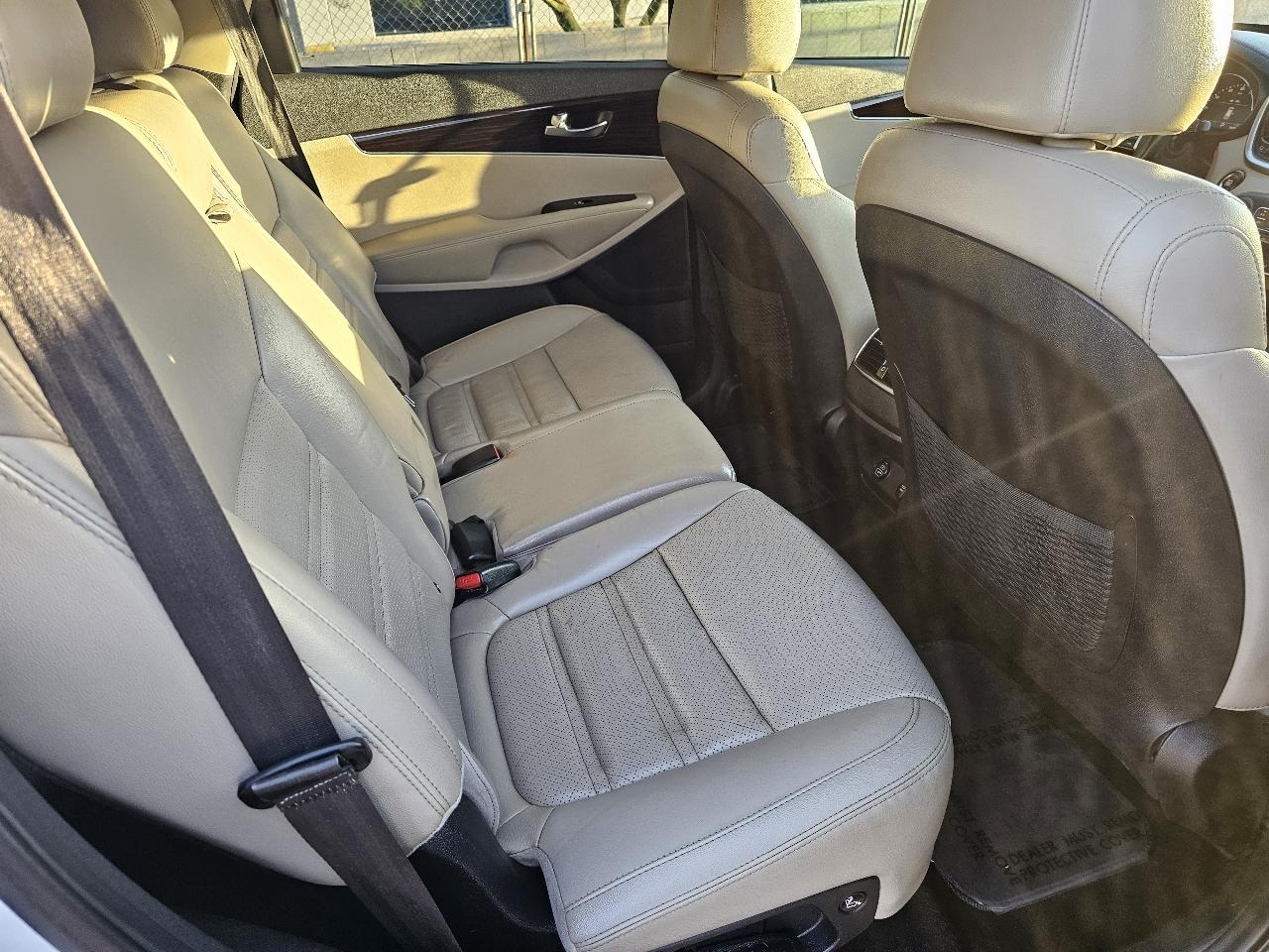 Kia Sorento EX V6 2WD 2020