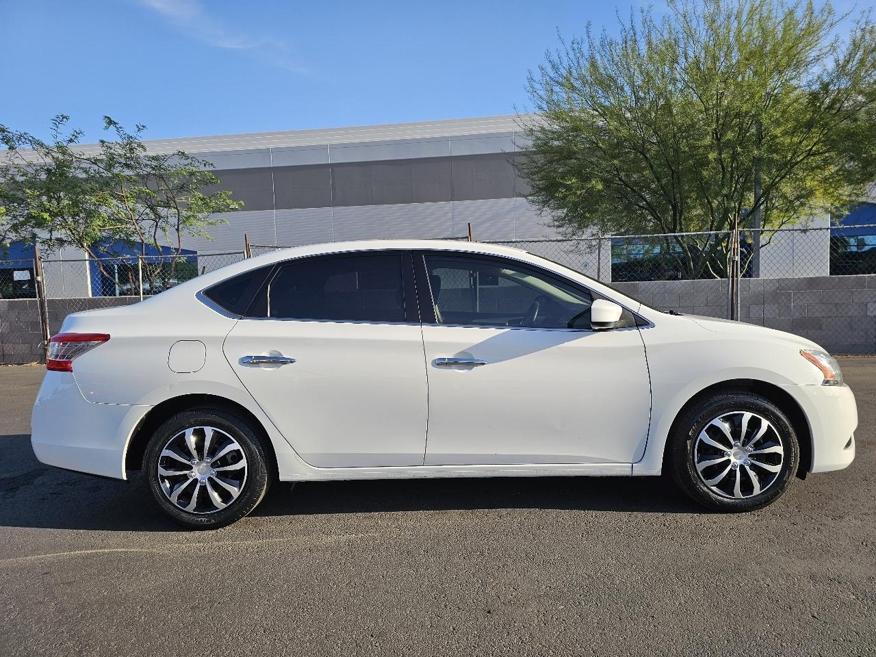 Nissan Sentra FE+ S 2015