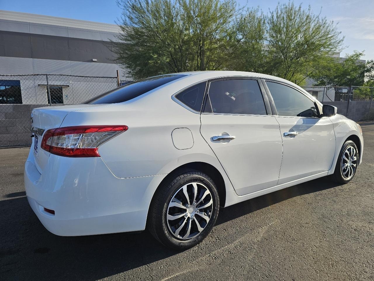 Nissan Sentra FE+ S 2015