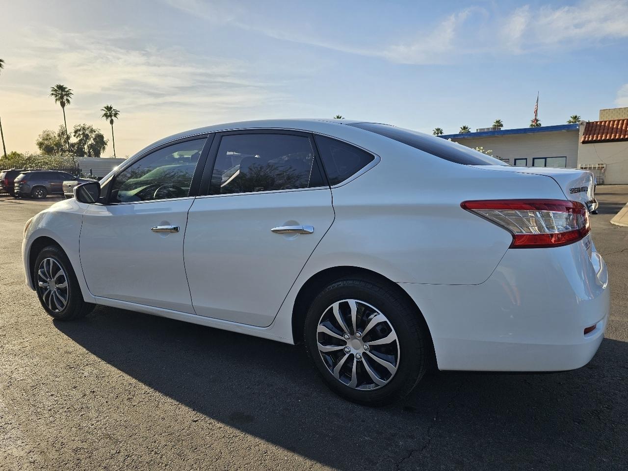 Nissan Sentra FE+ S 2015