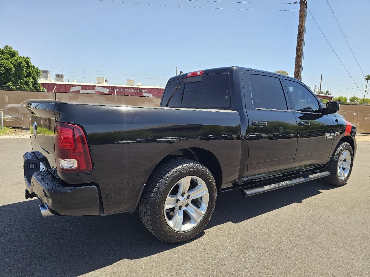 RAM 1500 SLT Crew Cab 2013
