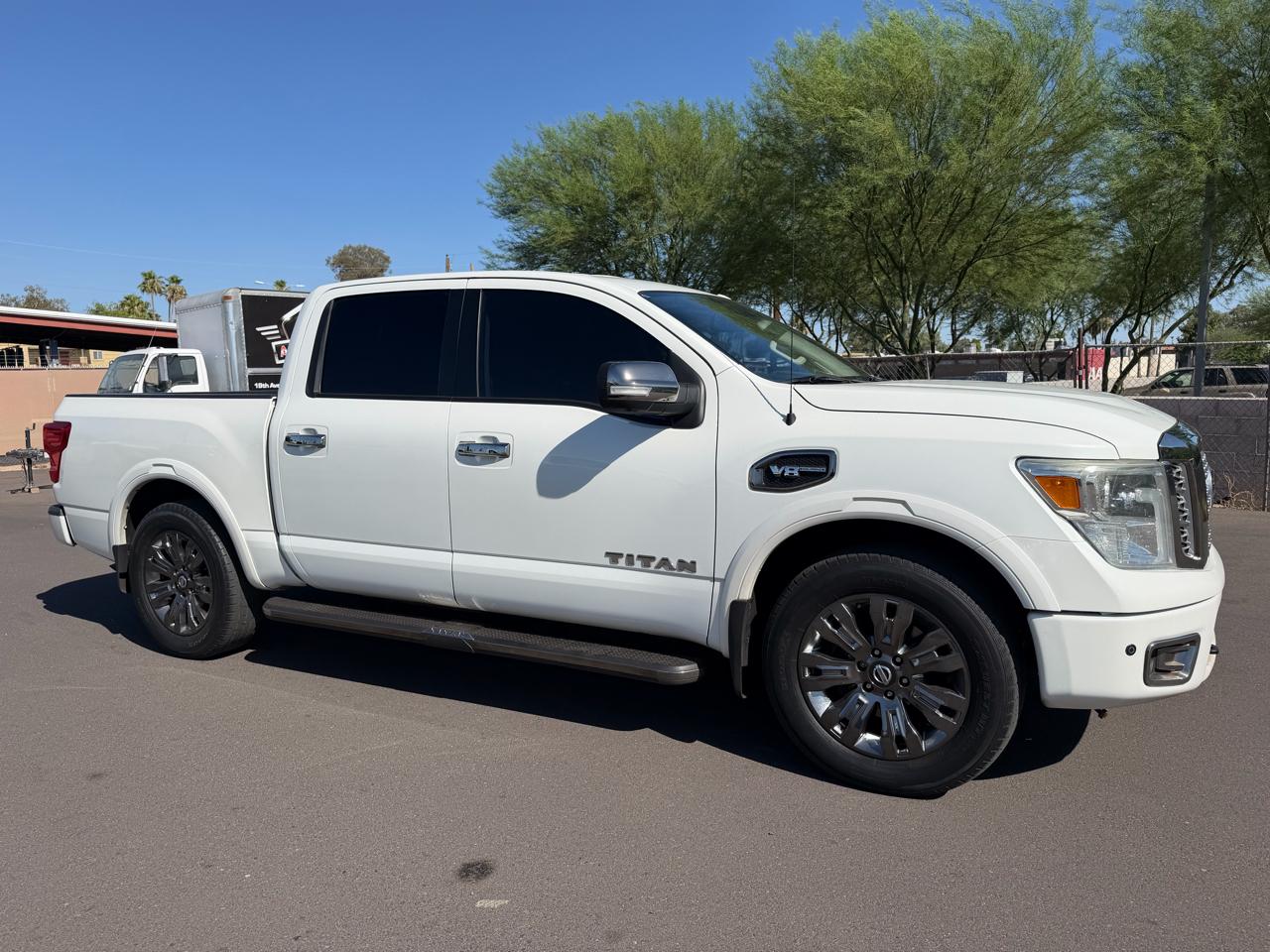Nissan Titan Platinum Reserve 2WD 2017