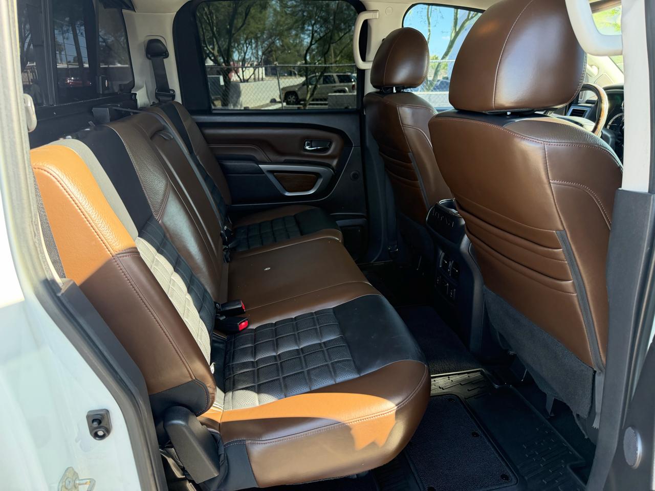 Nissan Titan Platinum Reserve 2WD 2017