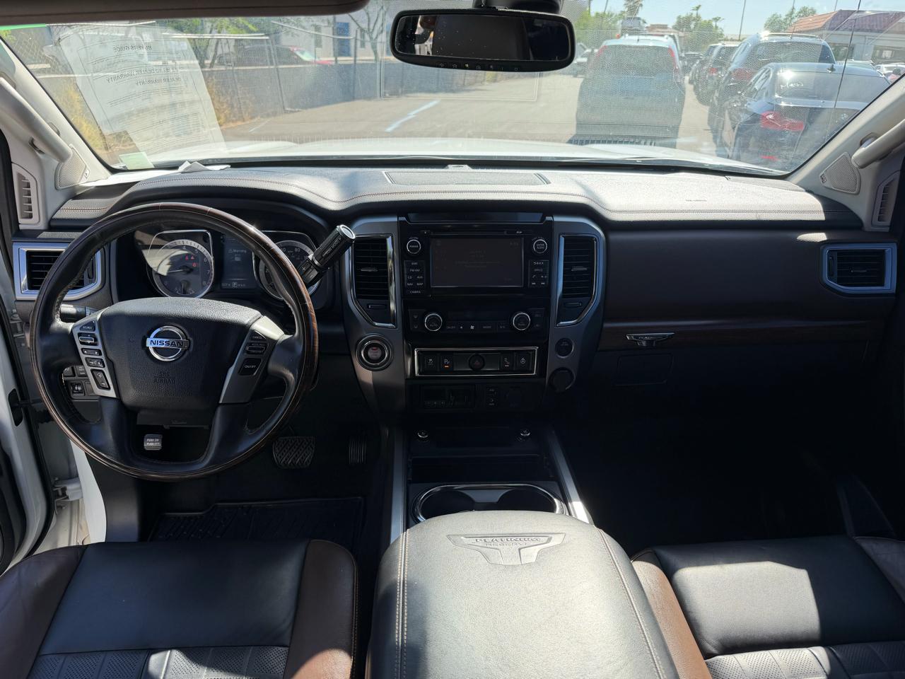 Nissan Titan Platinum Reserve 2WD 2017